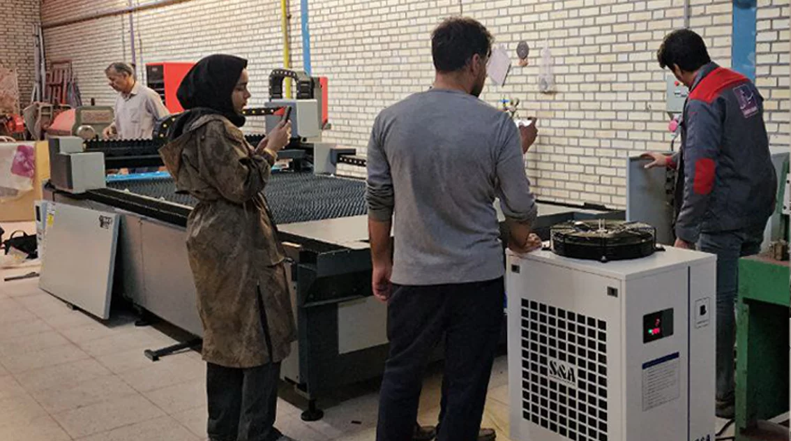 عکس مشتری