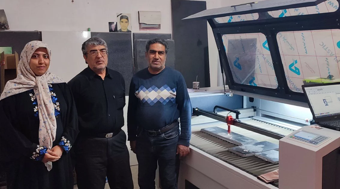 مشتریان دستگاه برش لیزر
